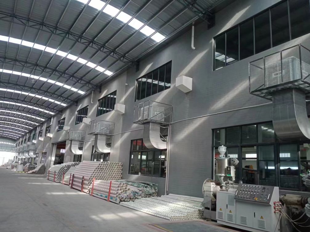 蒸發(fā)式環(huán)?？照{(diào)廠房車間降溫通風(fēng)工程案例.jpg